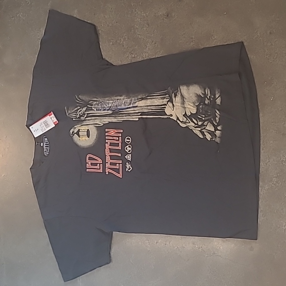 NWT Led Zeppelin Graphic T-Shirt